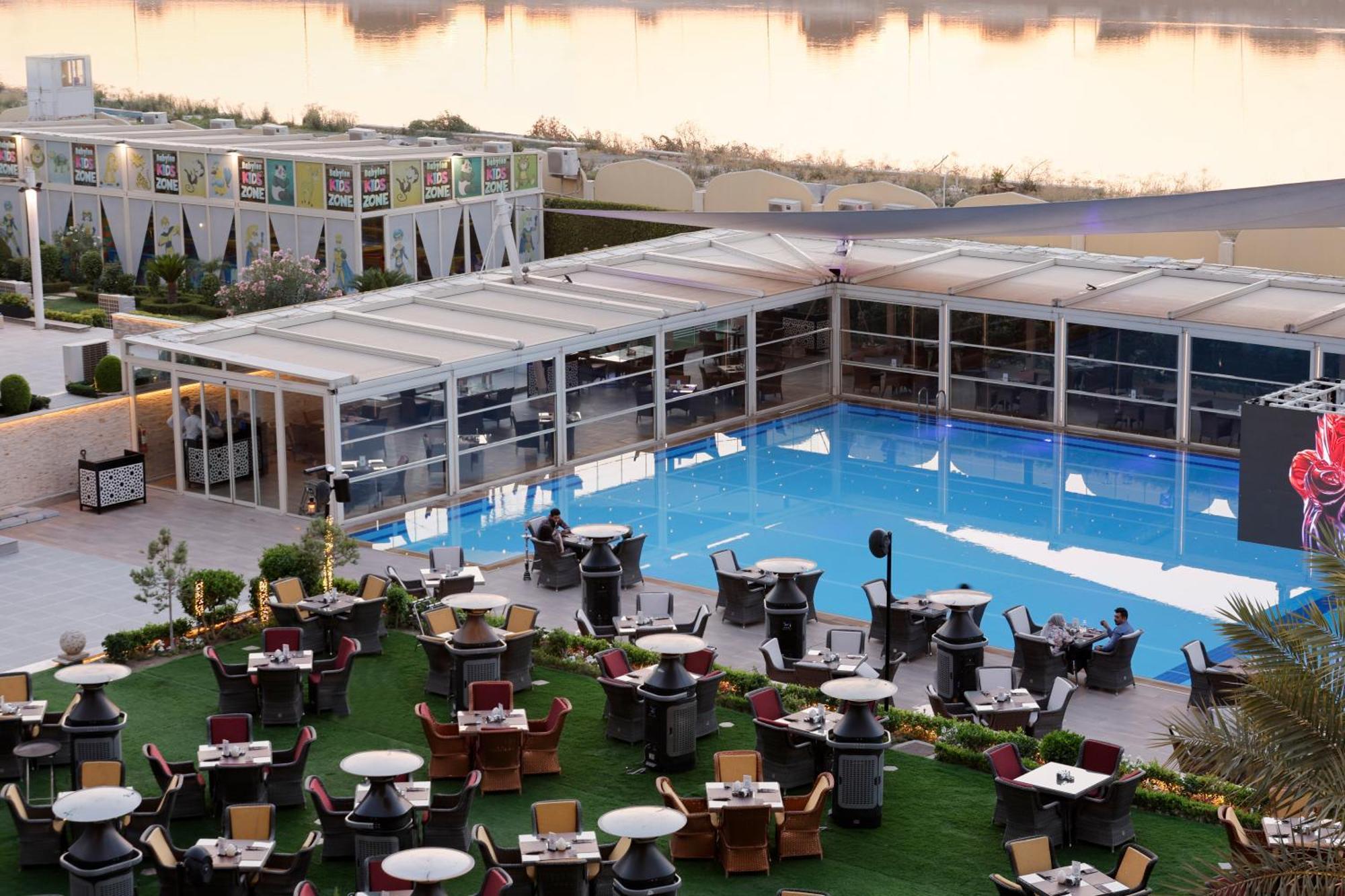 Babylon Rotana Hotel Baghdād エクステリア 写真