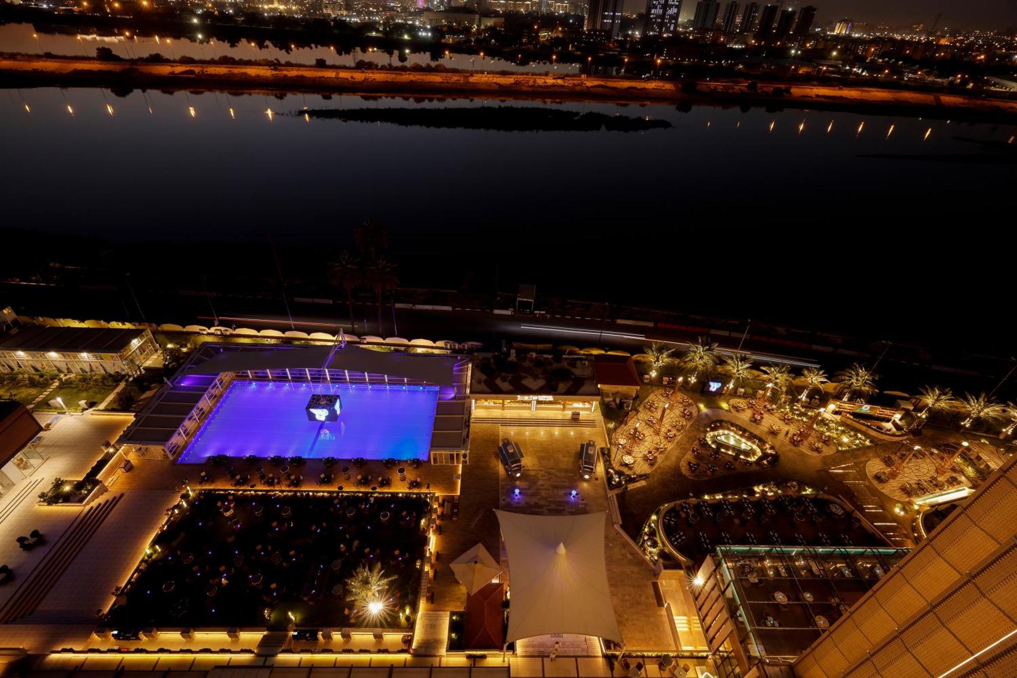 Babylon Rotana Hotel Baghdād エクステリア 写真