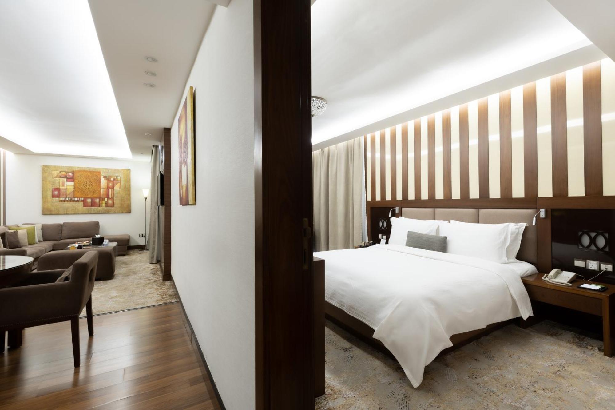 Babylon Rotana Hotel Baghdād エクステリア 写真